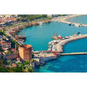 Alanya Marine und roter Turm 