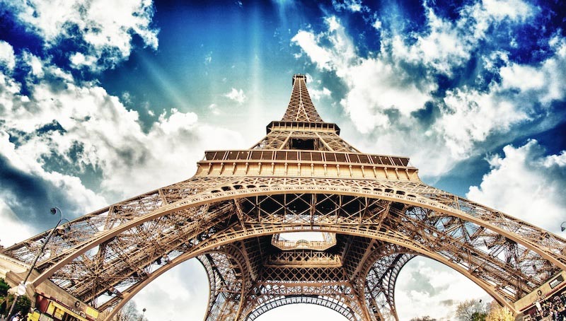 Eiffel im Himmel Tapete | 3DFototapete