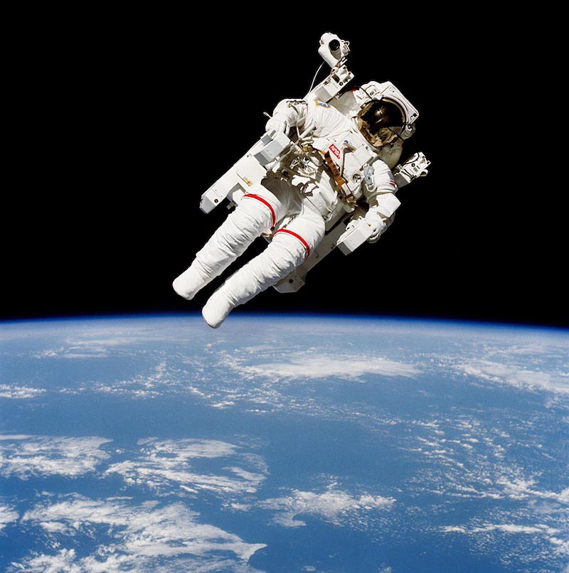 Astronaut Tapete | 3DFototapete